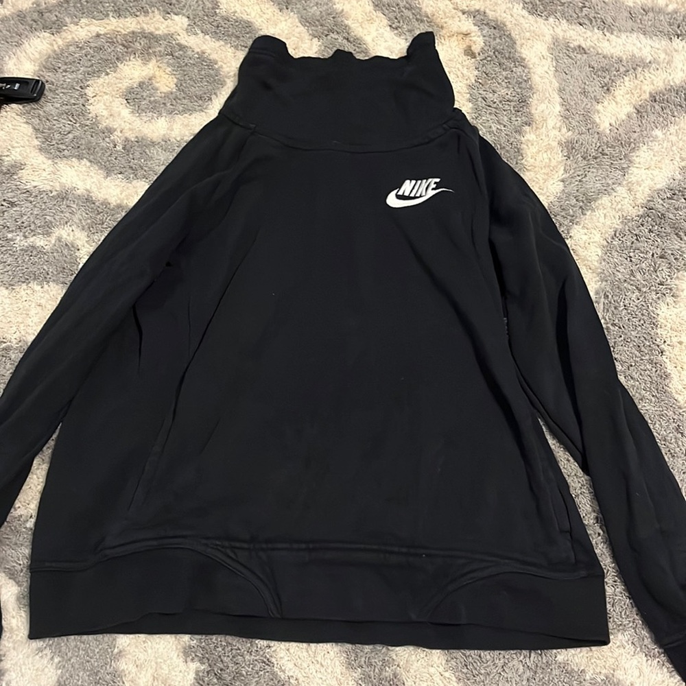 Nike crew neck. size XL